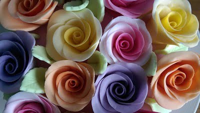 Afbeelding voor “Fondant rozen‏”