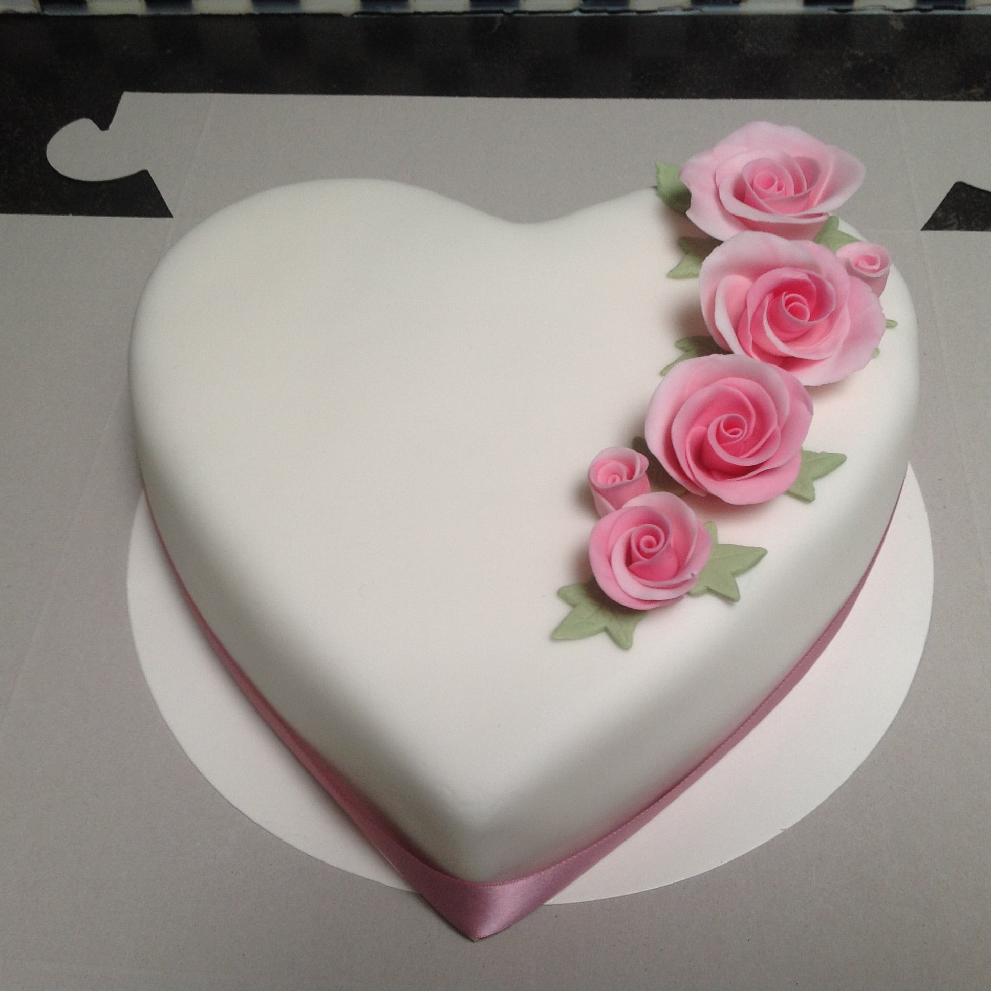 Afbeelding voor “Jubileum taart”