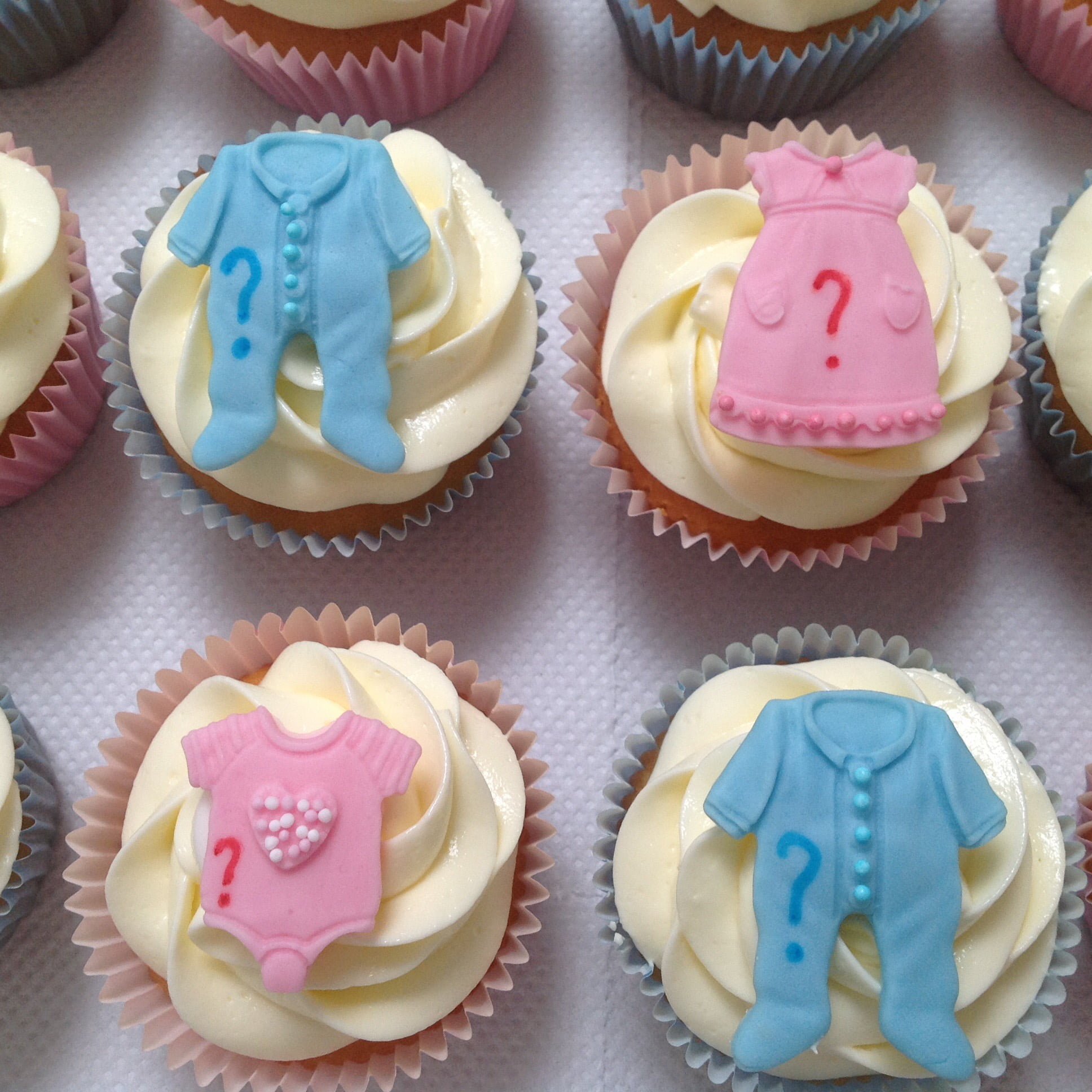 Afbeelding voor “Gender cupcakes”