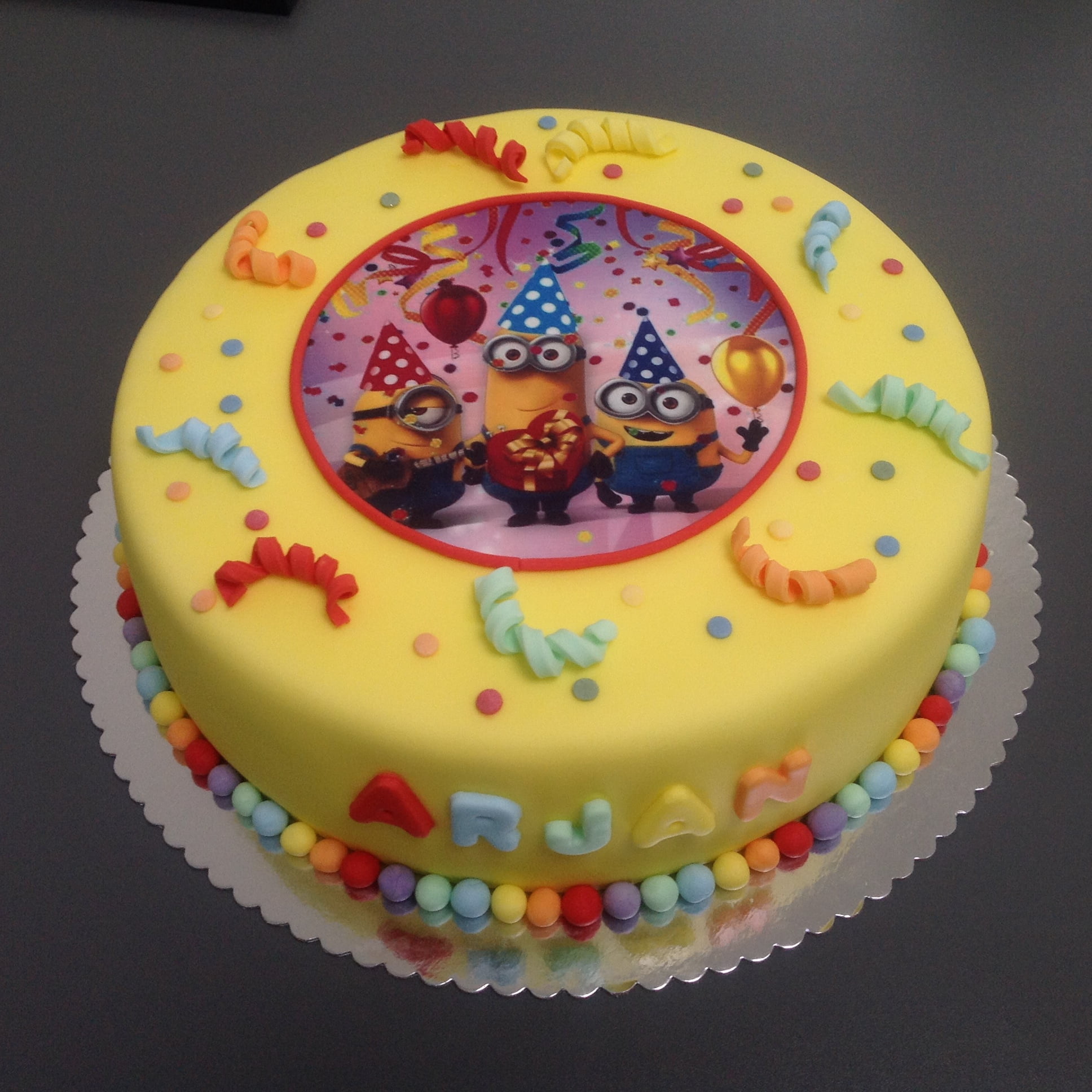 Afbeelding voor “Minion taart”