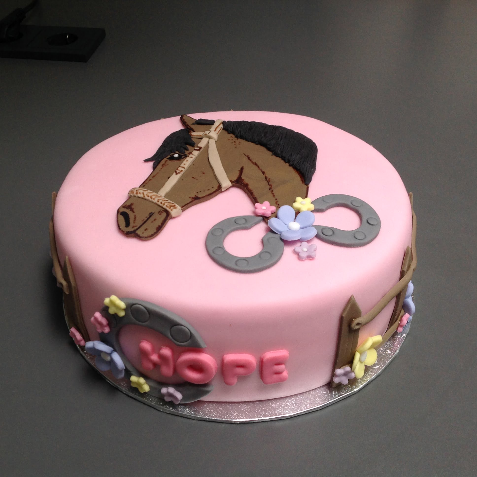 Afbeelding voor “Paarden taart”