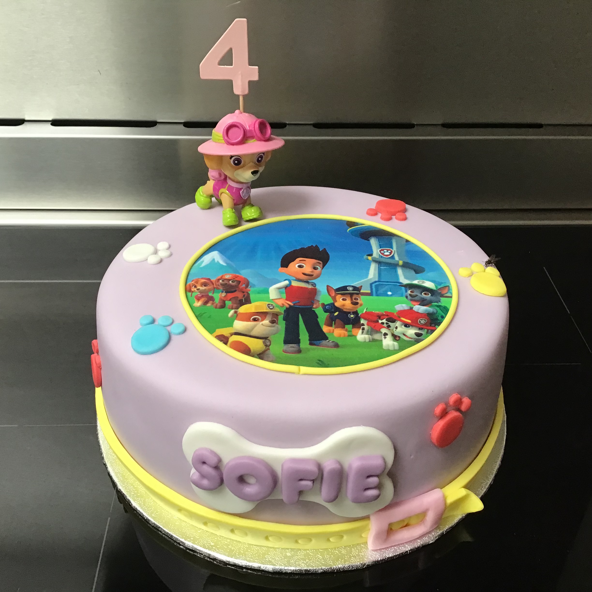 Afbeelding voor “Paw Patrol taart”